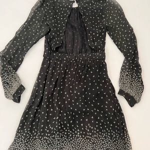 Shakuhachi size 8 backless mini dress with long sleeves